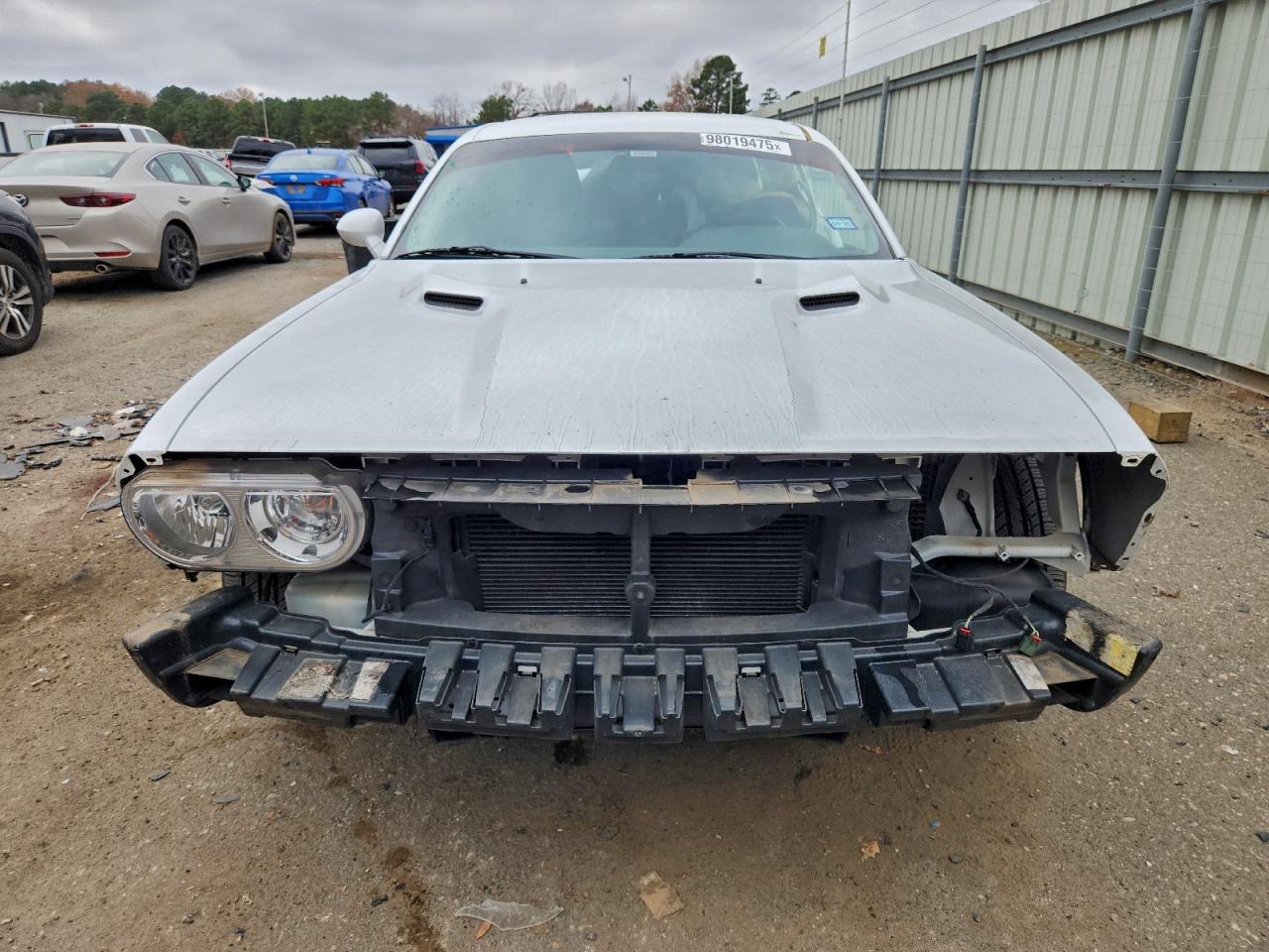 2013 DODGE CHALLENGER SXT photo 5