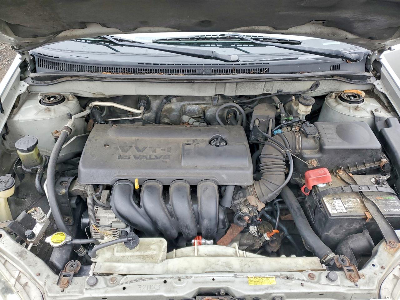 2004 TOYOTA COROLLA CE photo 11