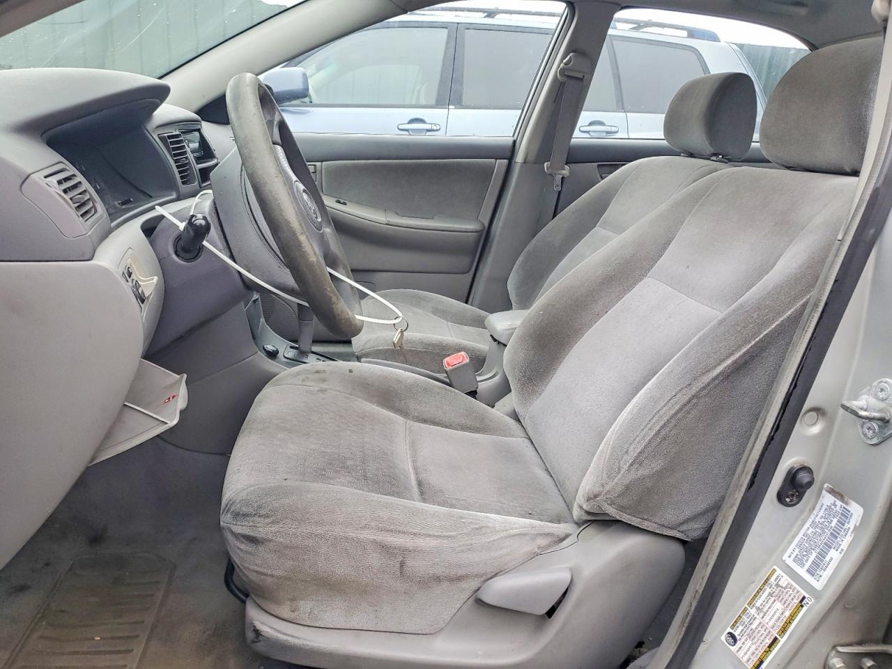 2004 TOYOTA COROLLA CE photo 7