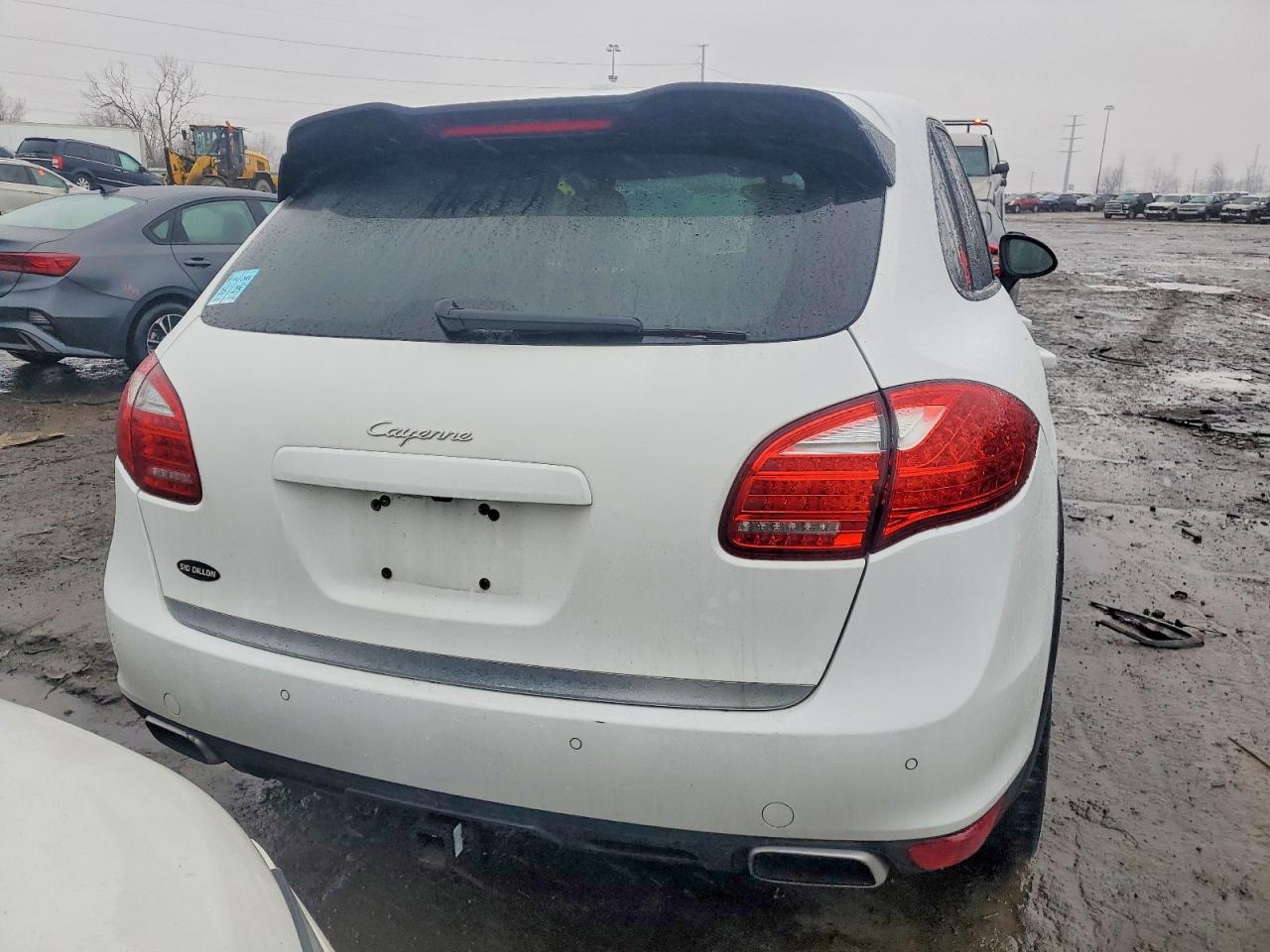 2013 PORSCHE CAYENNE photo 6