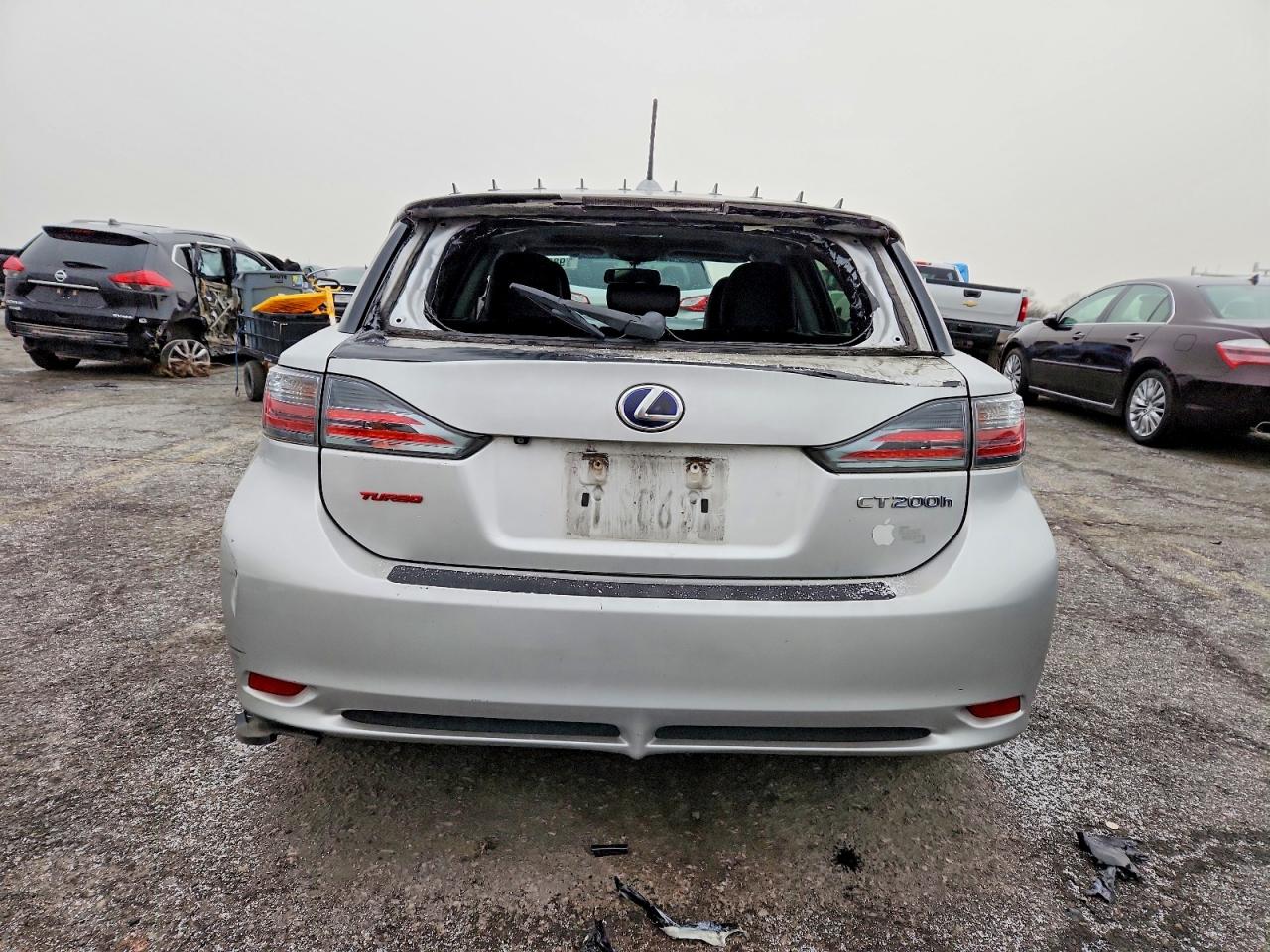 2012 LEXUS CT 200 photo 6