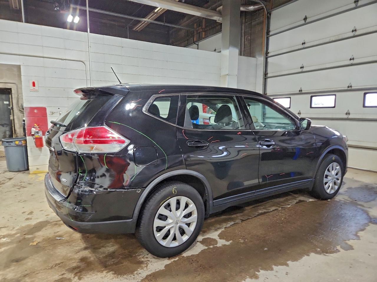 2016 NISSAN ROGUE S photo 3
