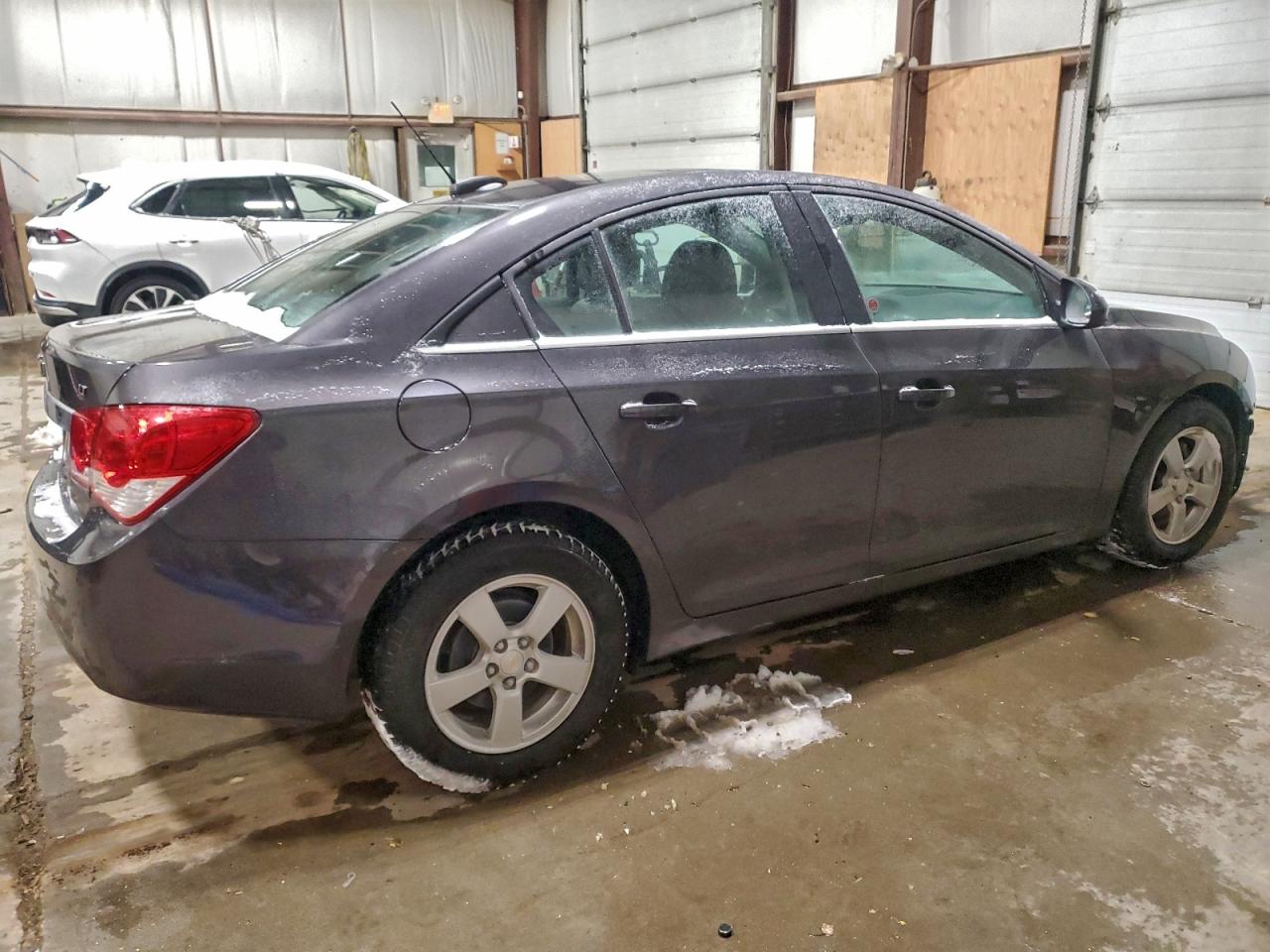 2016 CHEVROLET CRUZE LIMITED LT photo 3