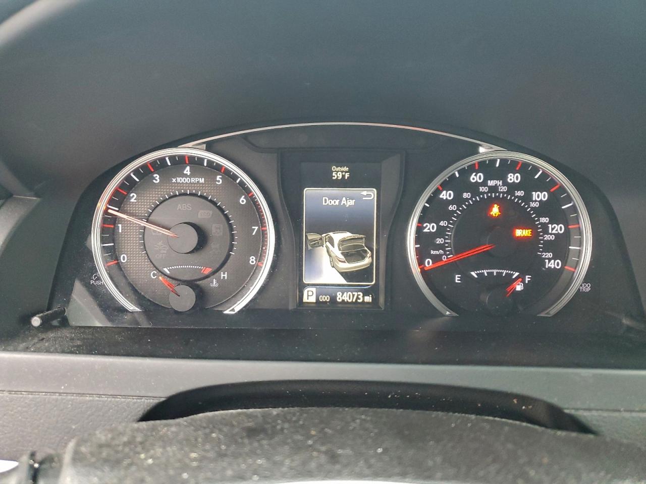 2017 TOYOTA CAMRY LE photo 9