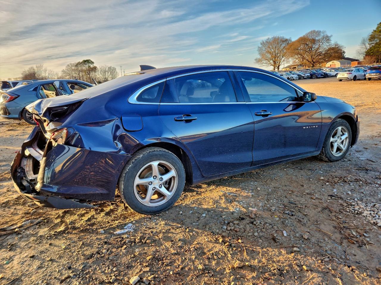 2017 CHEVROLET MALIBU LS photo 3
