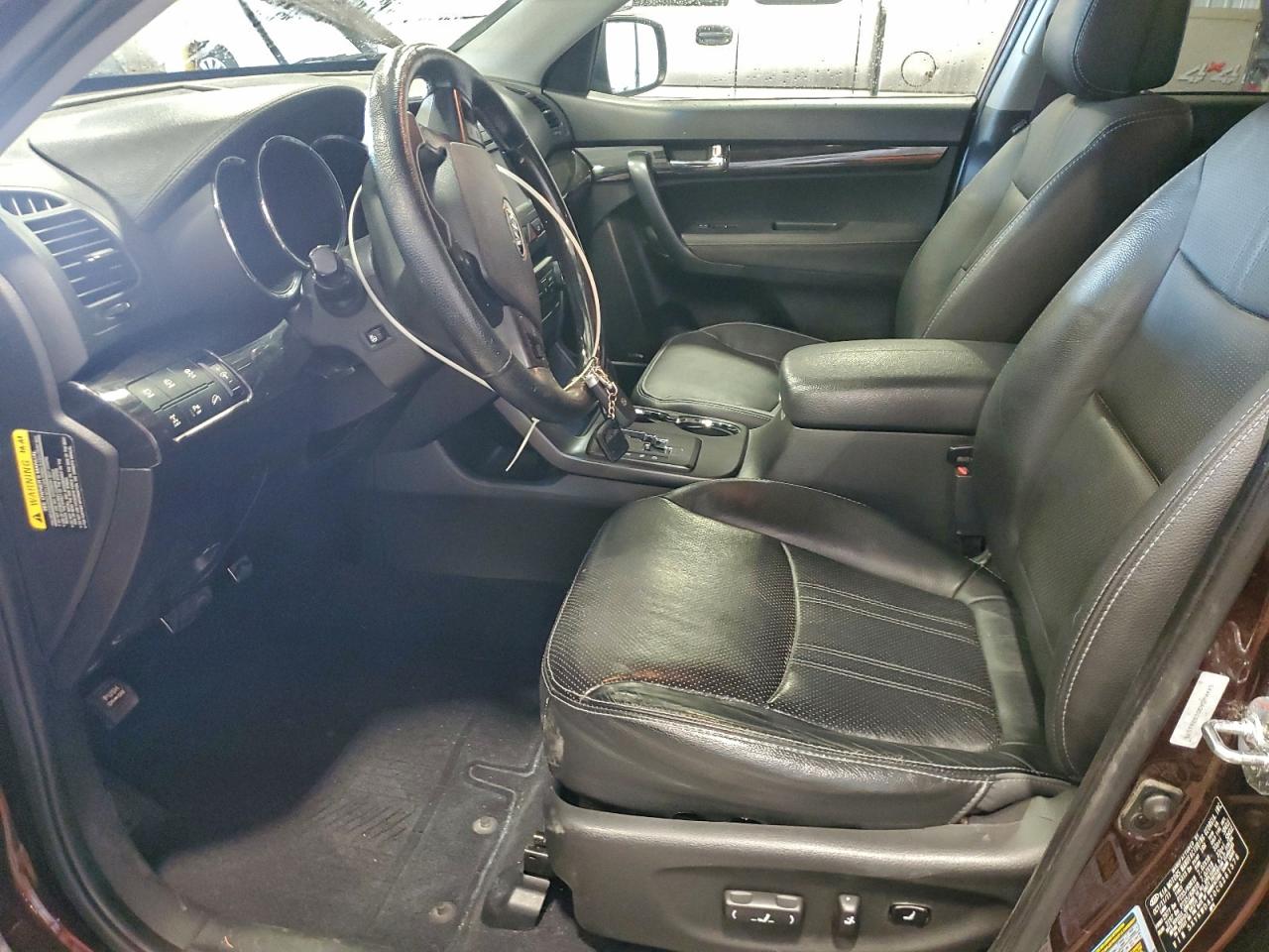 2012 KIA SORENTO SX photo 13