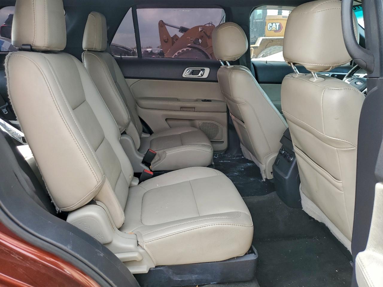 2015 FORD EXPLORER XLT photo 19