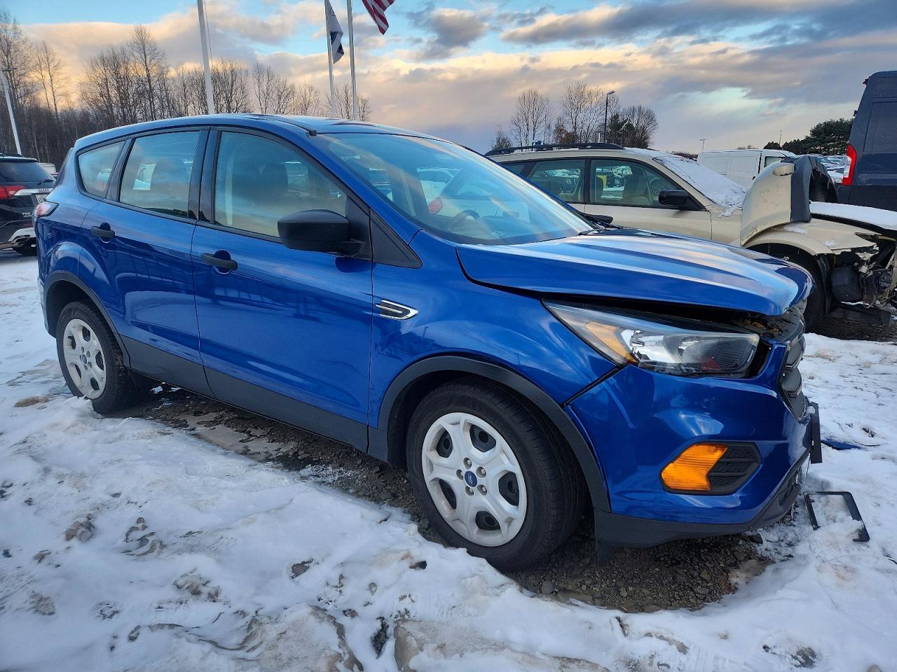 2018 FORD ESCAPE S photo 7