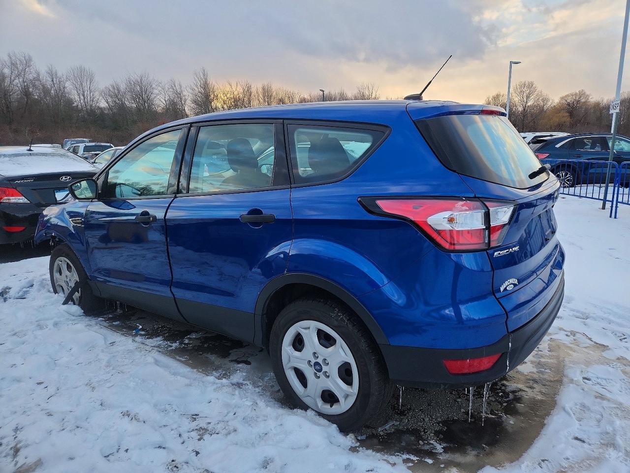2018 FORD ESCAPE S photo 3