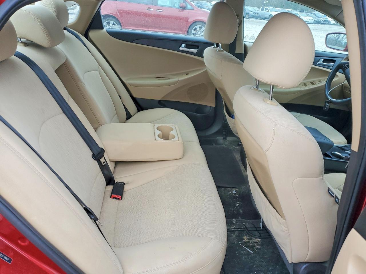 2013 HYUNDAI SONATA GLS photo 10