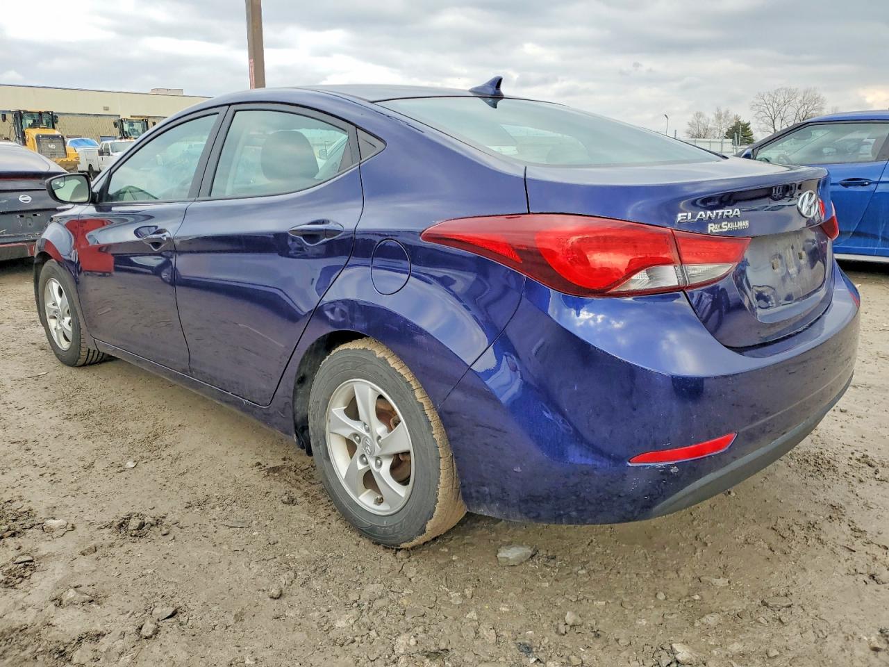 2014 HYUNDAI ELANTRA SE photo 2