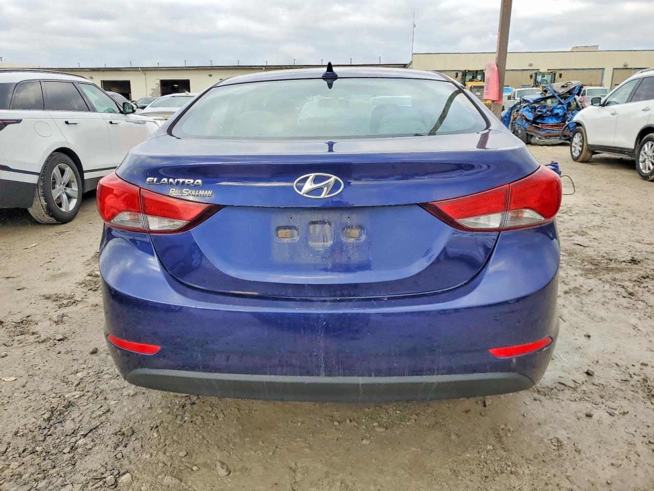 2014 HYUNDAI ELANTRA SE photo 6
