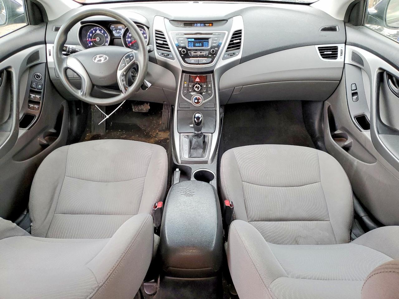2014 HYUNDAI ELANTRA SE photo 8