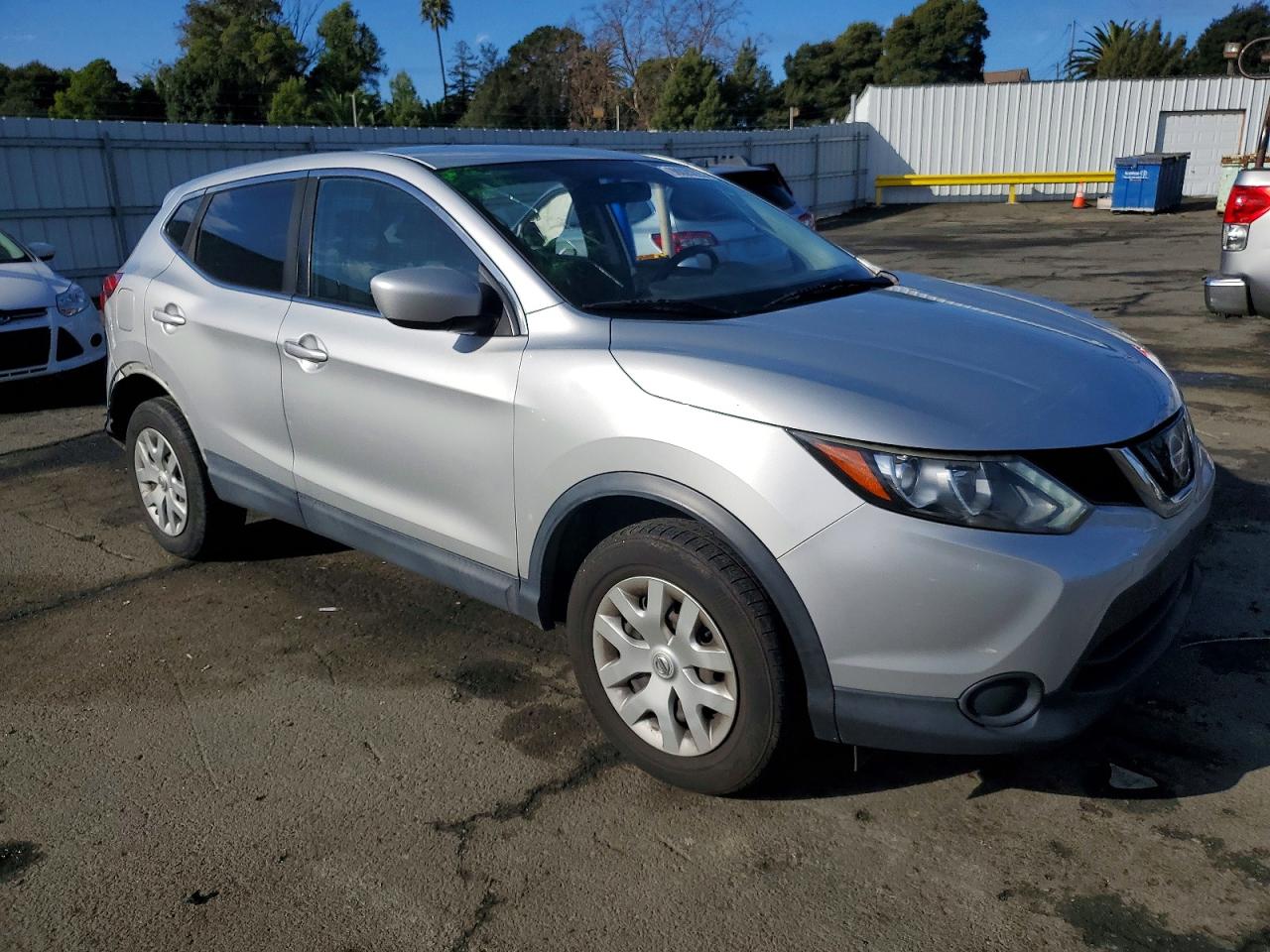 2019 NISSAN ROGUE SPORT S photo 4