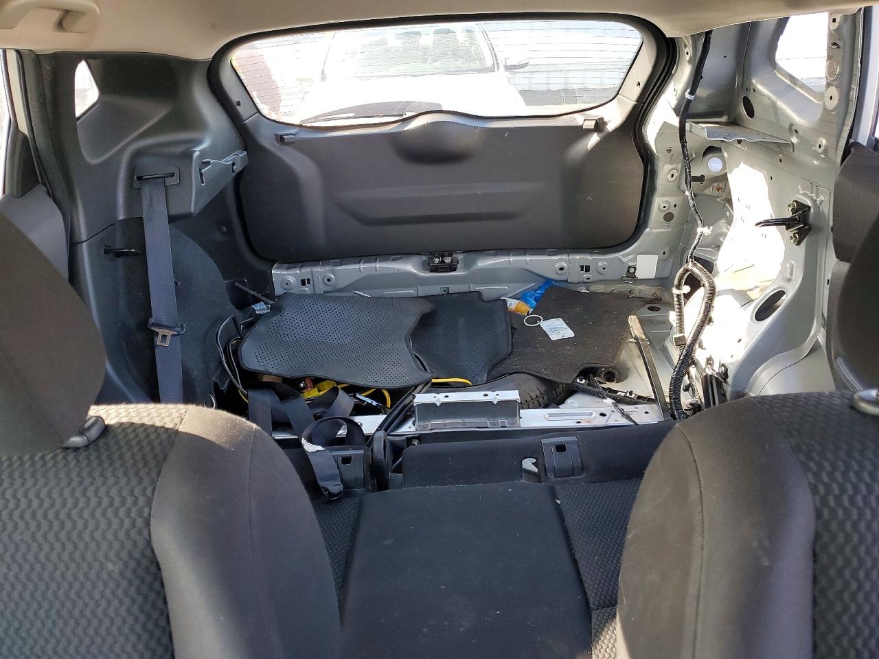 2019 NISSAN ROGUE SPORT S photo 10