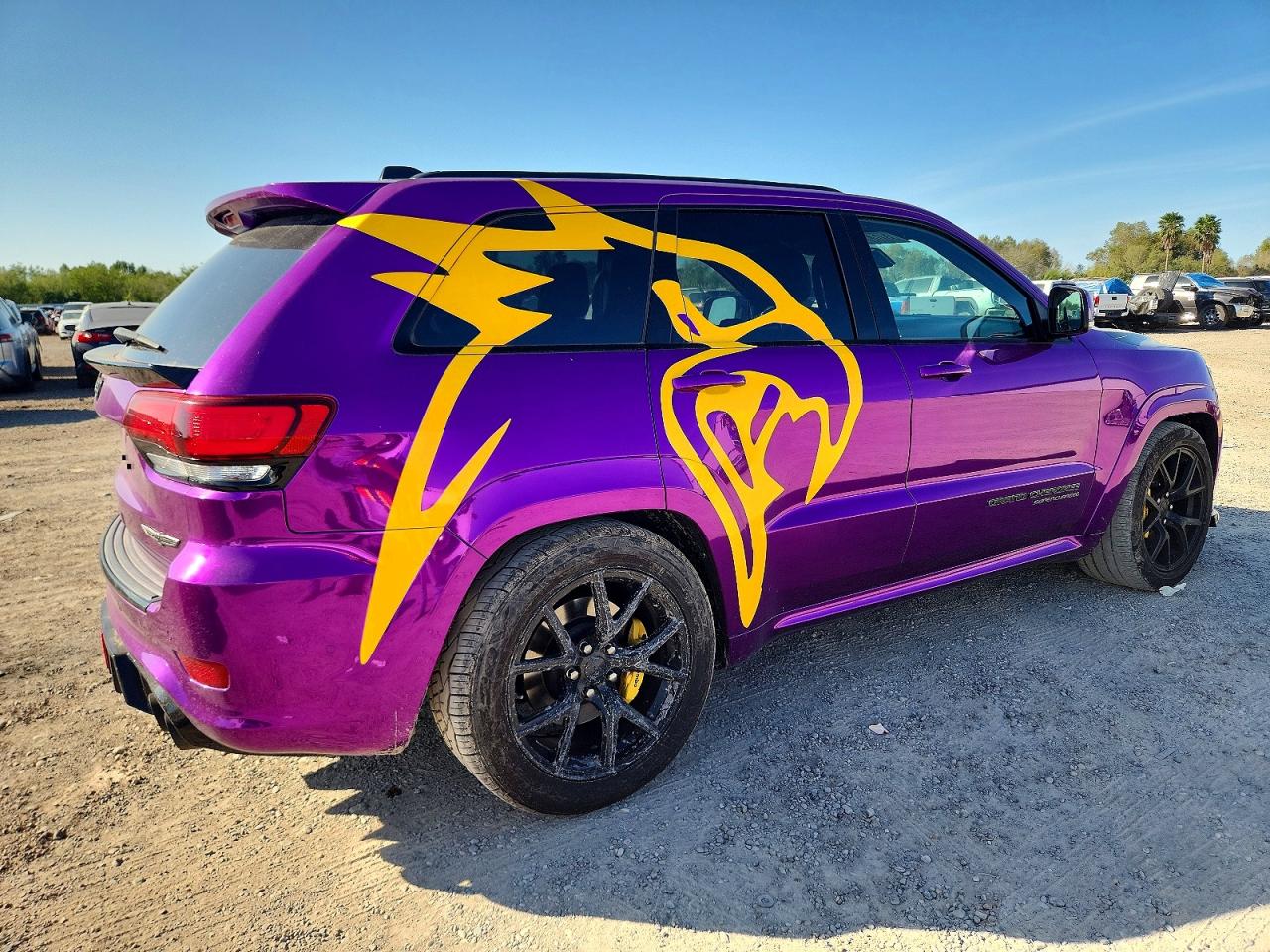 2018 JEEP GRAND CHEROKEE TRACKHAWK photo 3