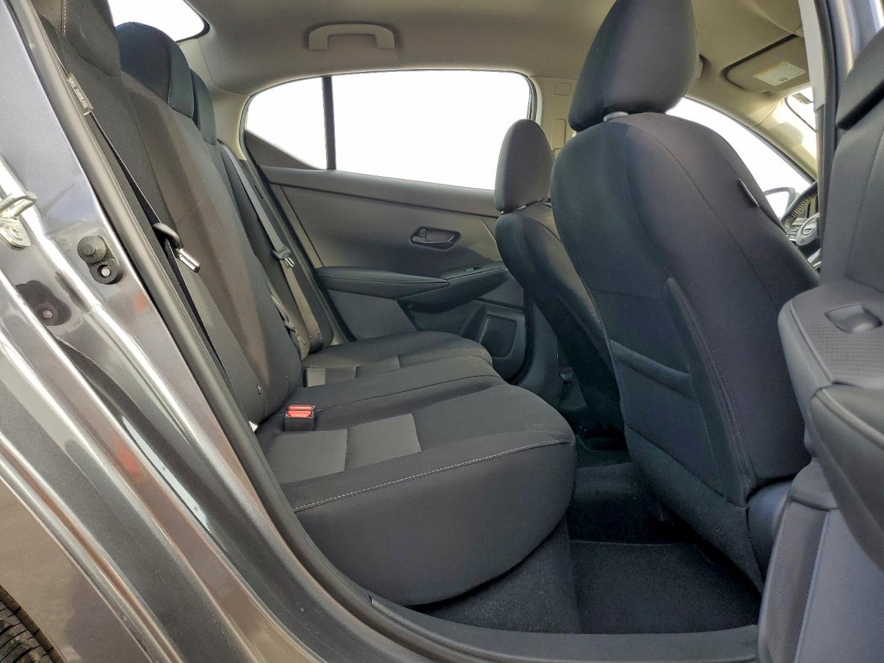 2025 NISSAN SENTRA SV photo 10