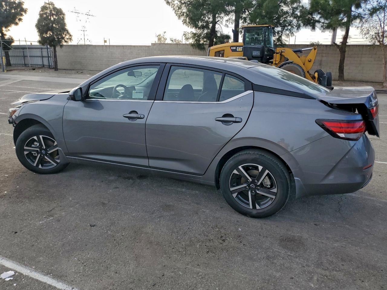 2025 NISSAN SENTRA SV photo 2