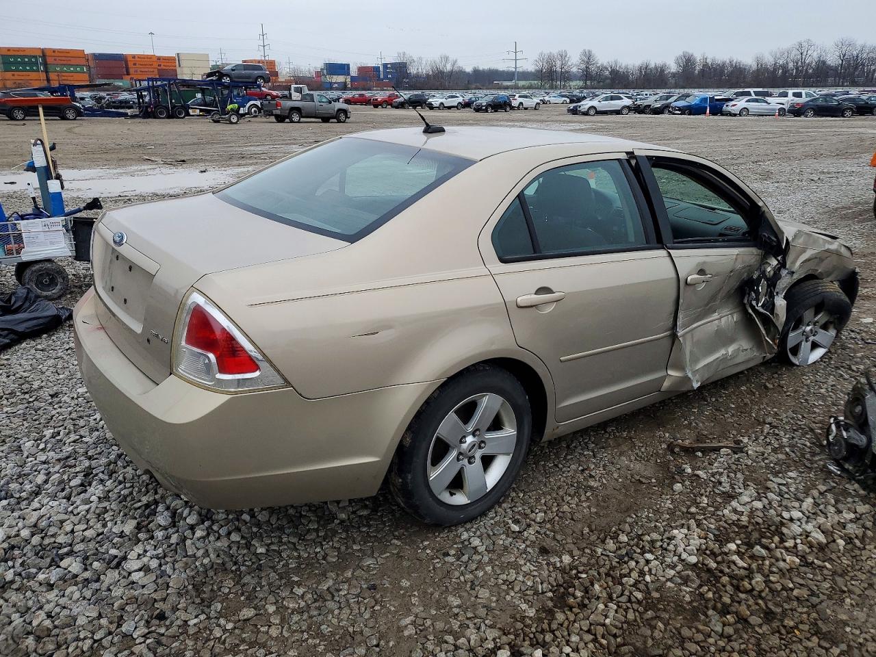 2008 FORD FUSION SE photo 3