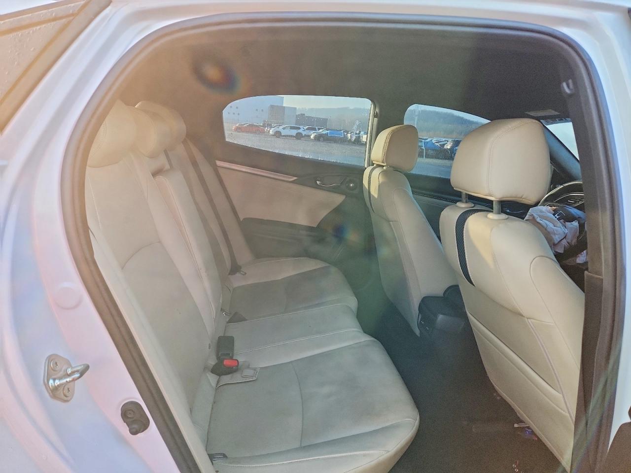 2020 HONDA CIVIC SPORT TOURING photo 19
