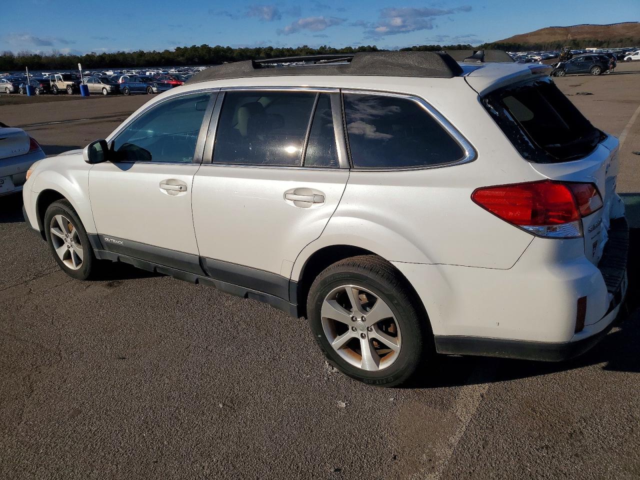 2014 SUBARU OUTBACK 2.5I LIMITED photo 3