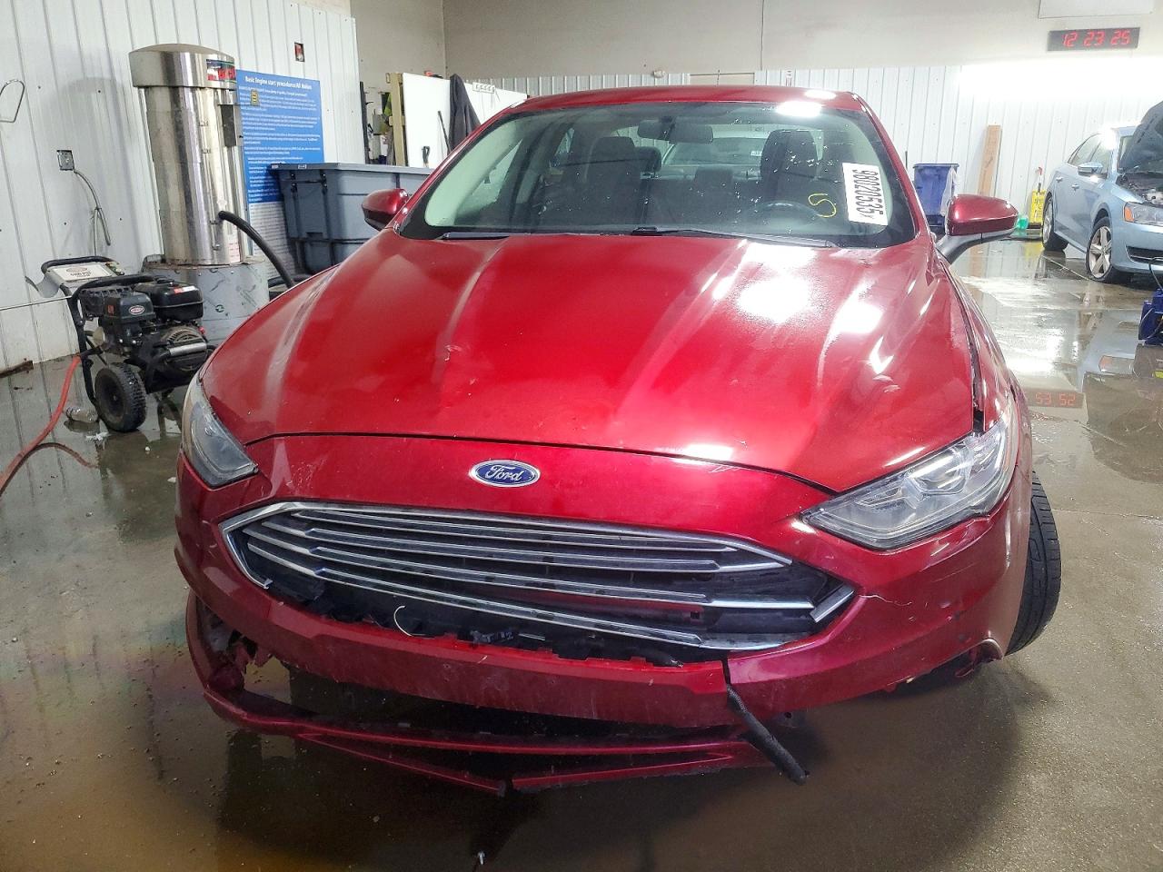 2017 FORD FUSION SE photo 9