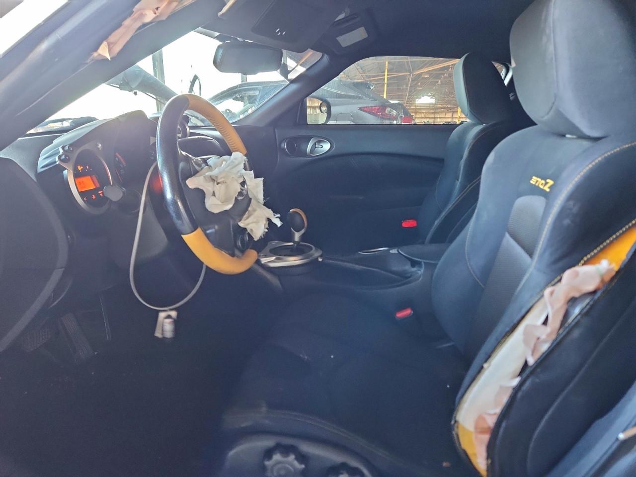 2019 NISSAN 370Z BASE photo 7