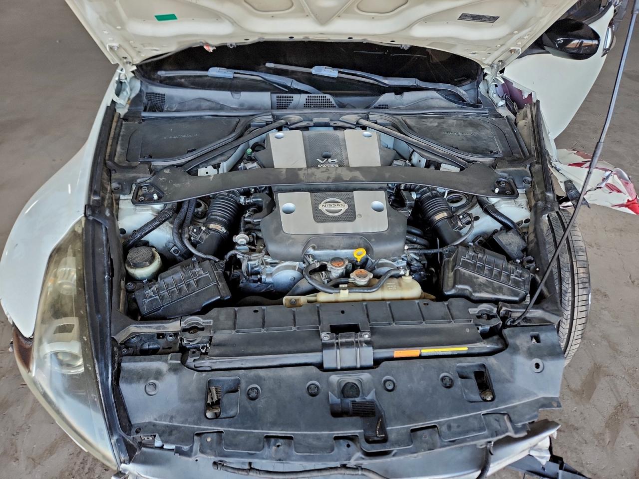 2019 NISSAN 370Z BASE photo 11