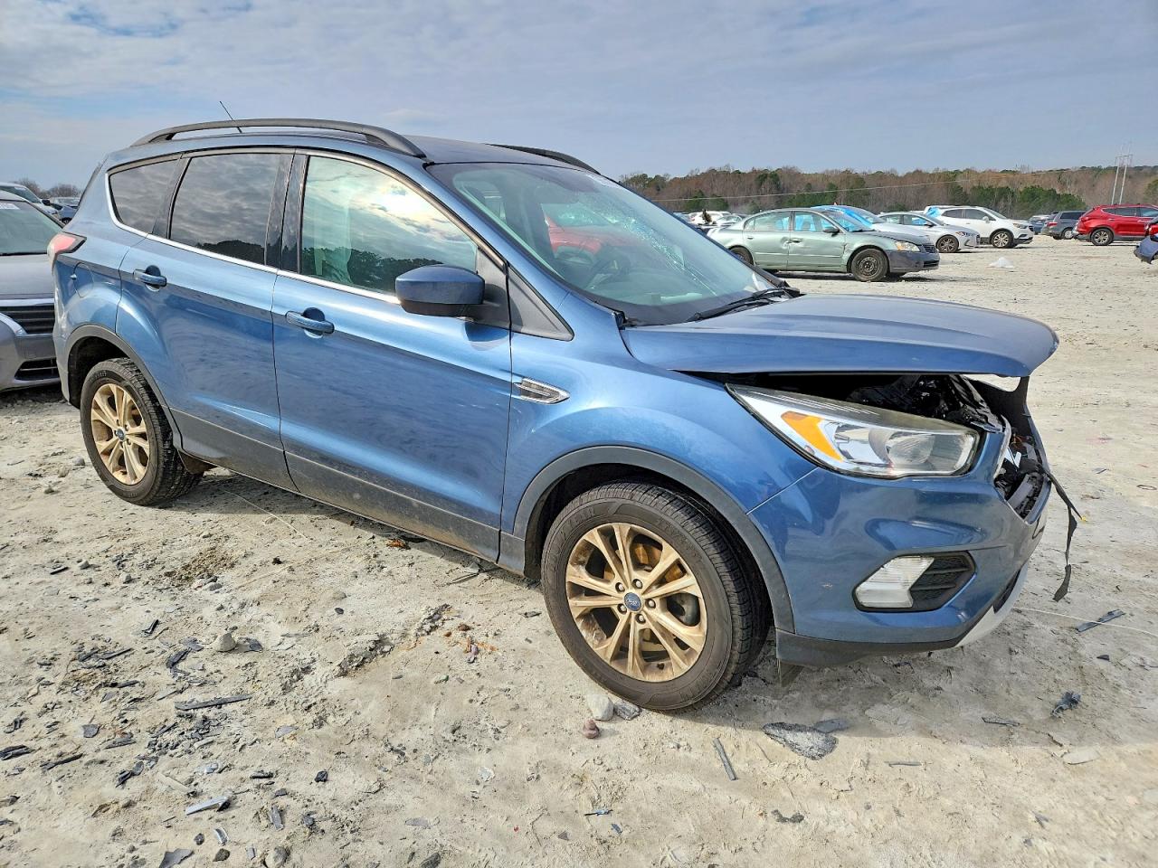 2018 FORD ESCAPE SE photo 4