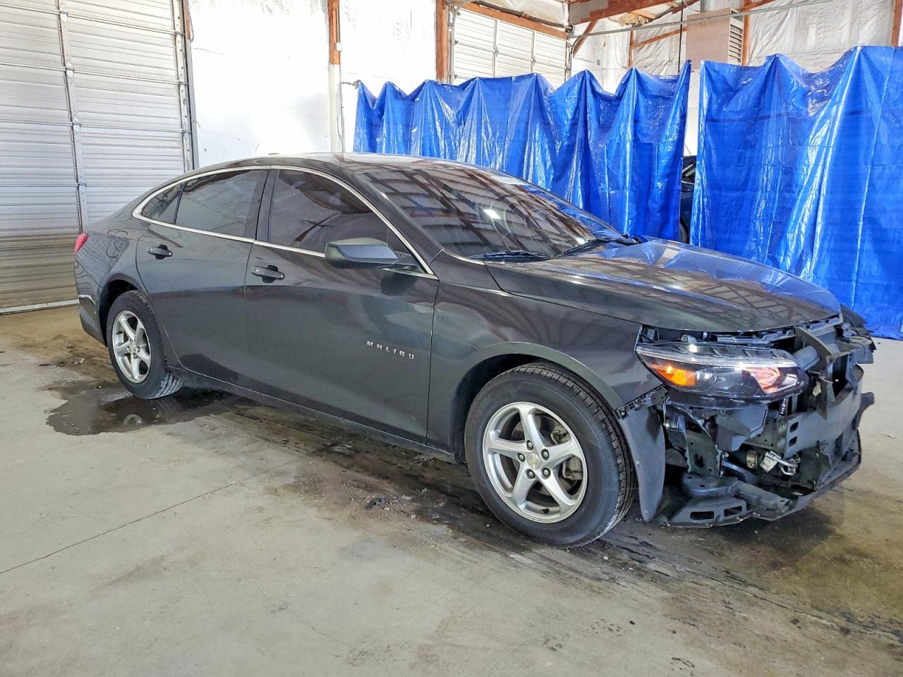 2018 CHEVROLET MALIBU LS photo 4