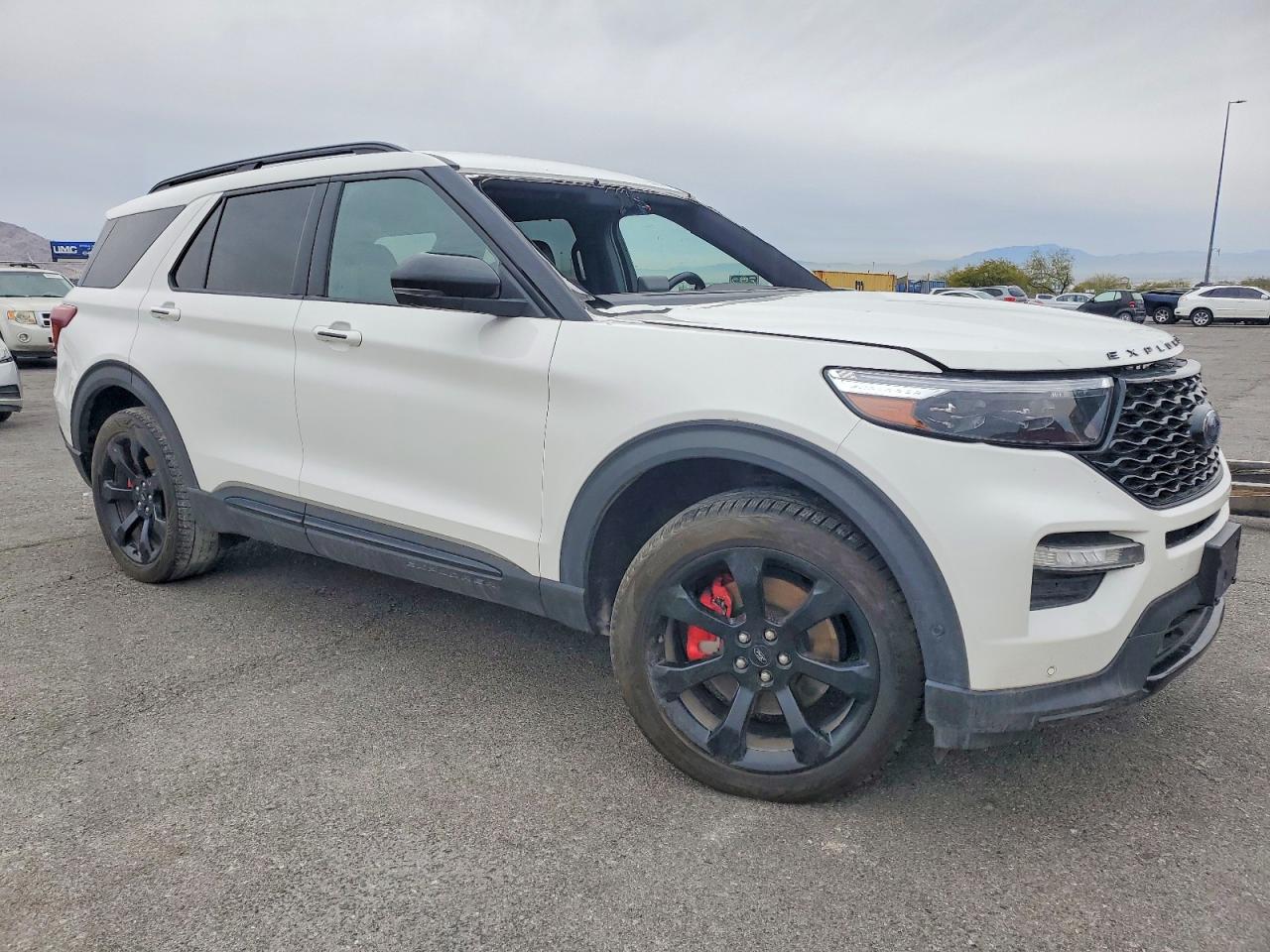 2021 FORD EXPLORER ST photo 4