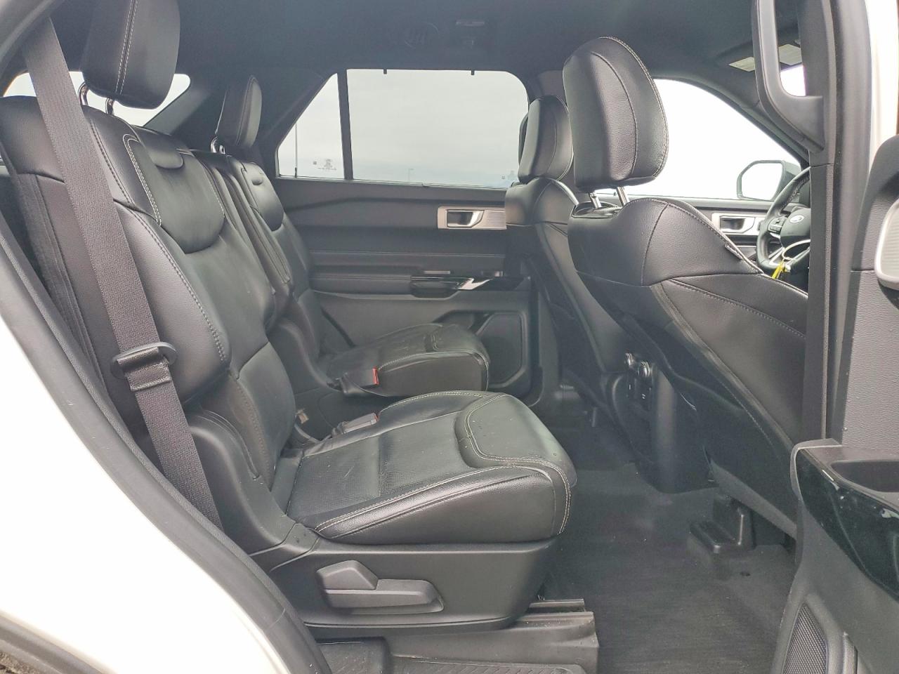 2021 FORD EXPLORER ST photo 11