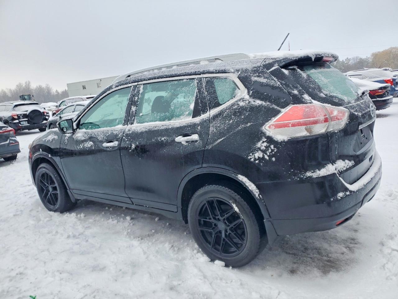 2016 NISSAN ROGUE S photo 2