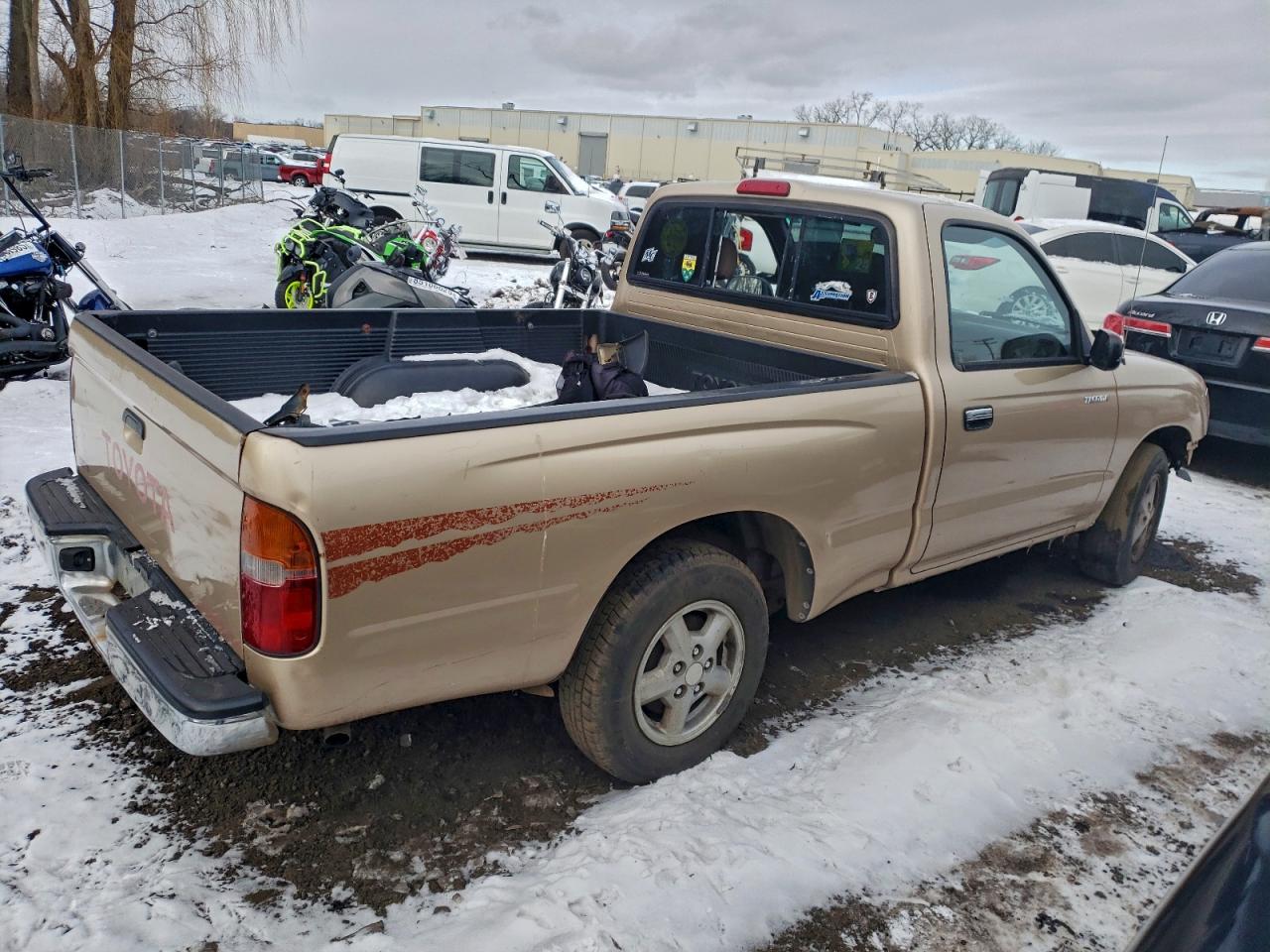 1996 TOYOTA TACOMA photo 5