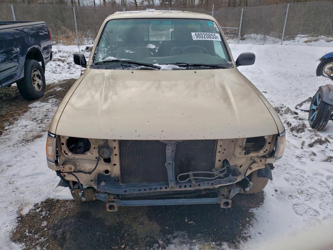 1996 TOYOTA TACOMA photo 9