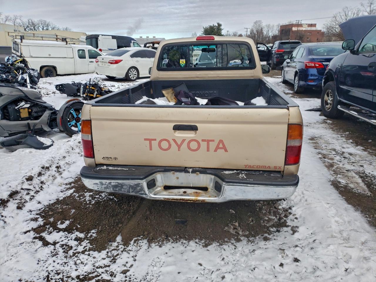 1996 TOYOTA TACOMA photo 11
