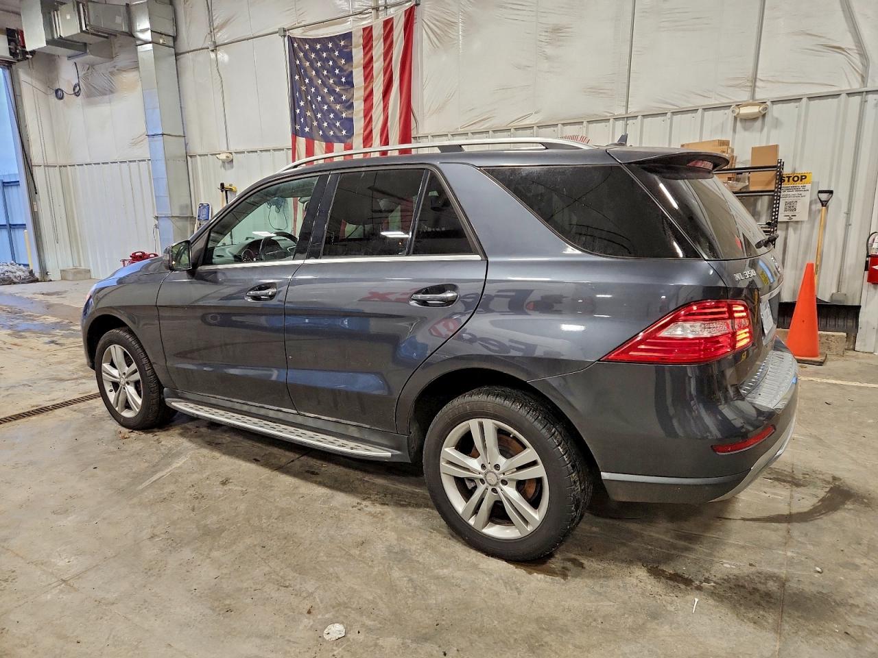 2015 MERCEDES-BENZ ML 350 4MATIC photo 2