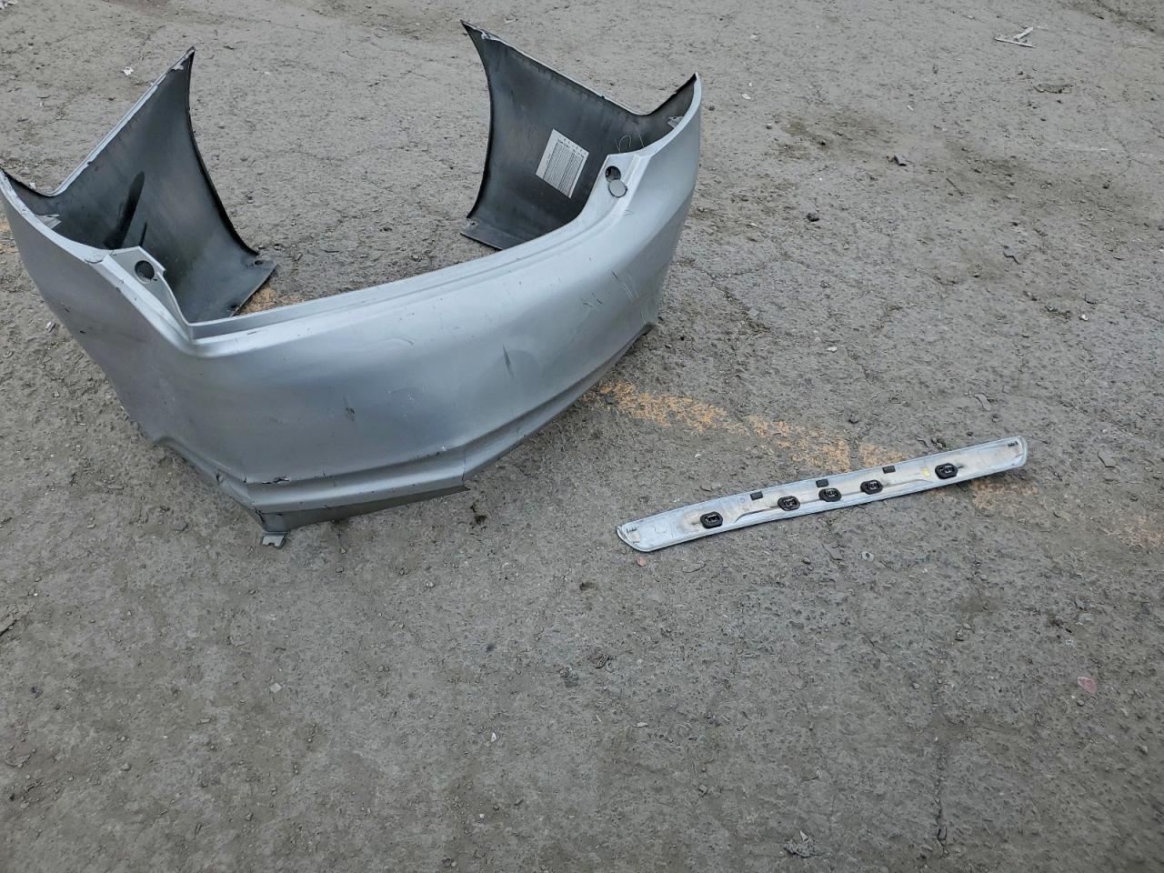 2012 TOYOTA CAMRY BASE photo 12