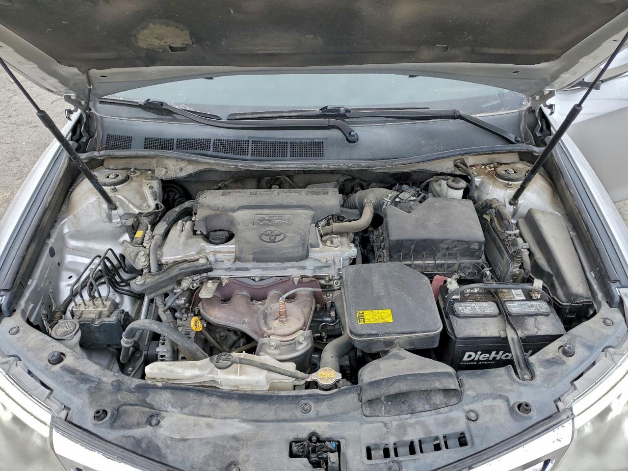 2012 TOYOTA CAMRY BASE photo 11