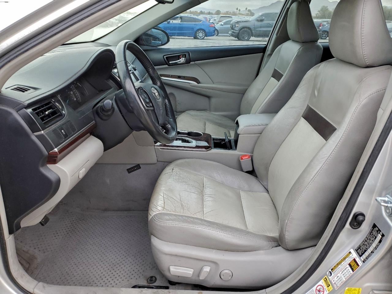 2012 TOYOTA CAMRY BASE photo 7