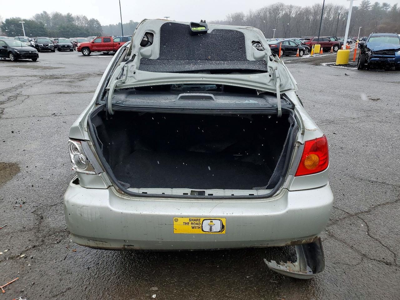 2004 TOYOTA COROLLA CE photo 6