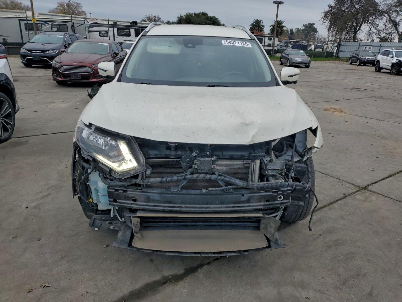2019 NISSAN ROGUE S photo 5