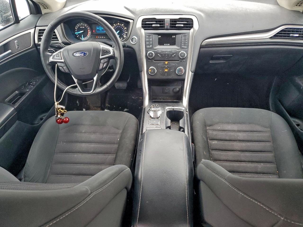 2017 FORD FUSION S photo 8