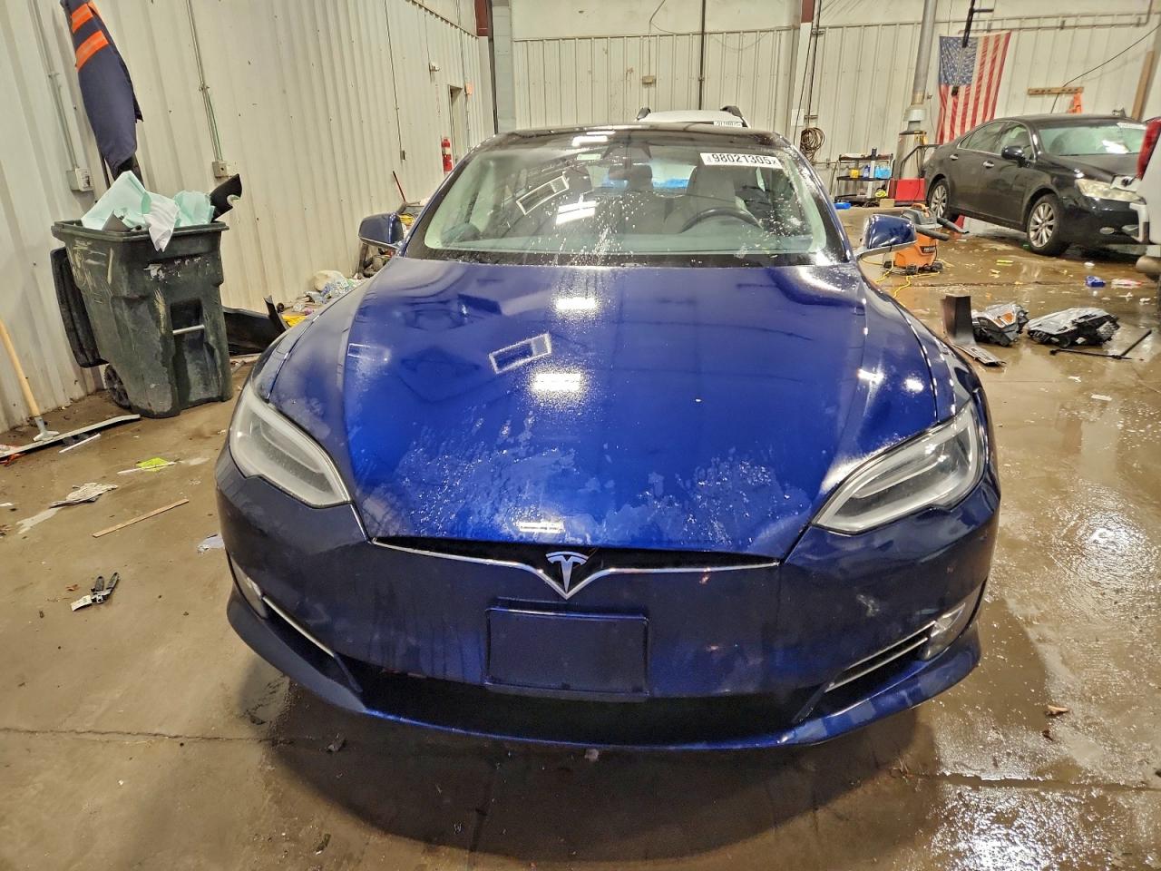 2018 TESLA MODEL S photo 5