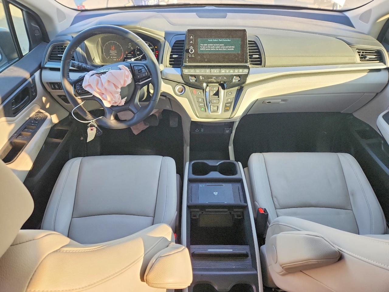 2025 HONDA ODYSSEY EXL photo 8