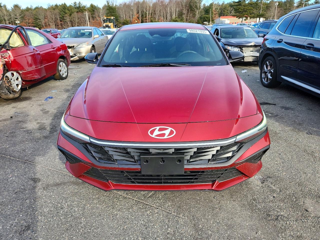 2025 HYUNDAI ELANTRA SEL SPORT photo 5