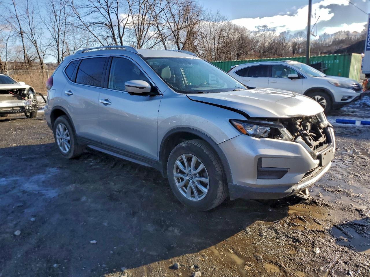 2018 NISSAN ROGUE S photo 4