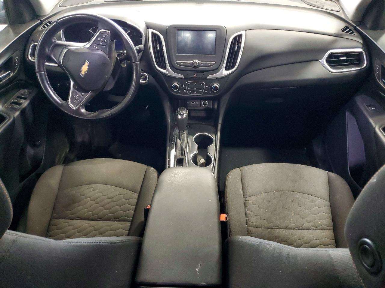 2020 CHEVROLET EQUINOX LT photo 8