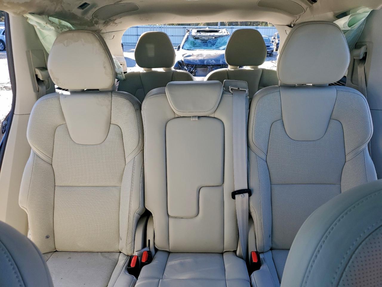 2017 VOLVO XC90 T6 photo 19