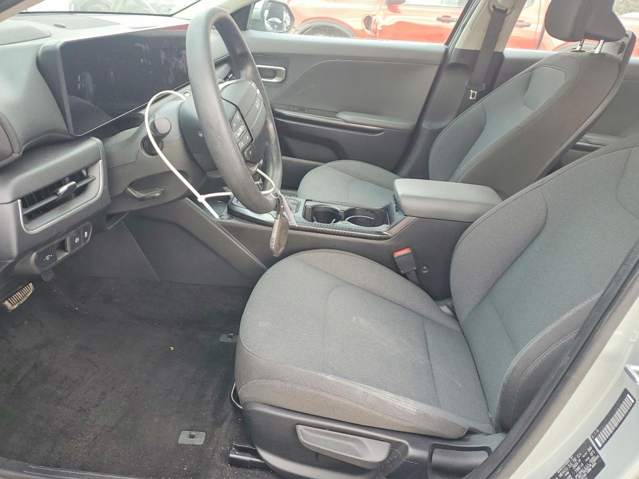 2025 KIA K4 LX photo 7